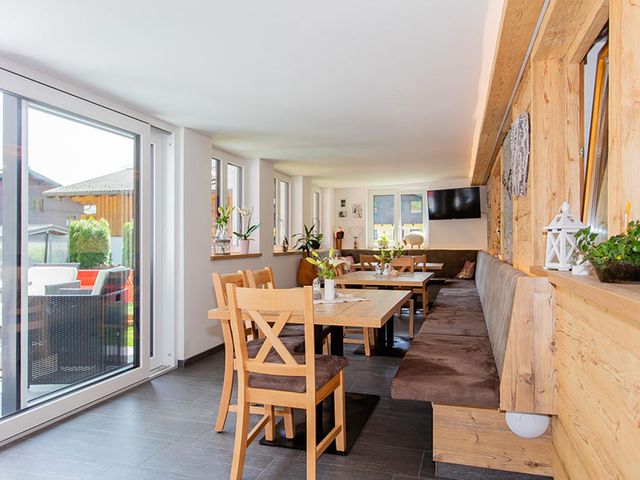 Hotel-Pension Theresa